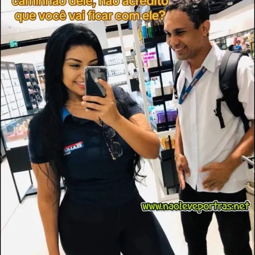Aquele momento que as suas inimigas praguejam a sua beleza